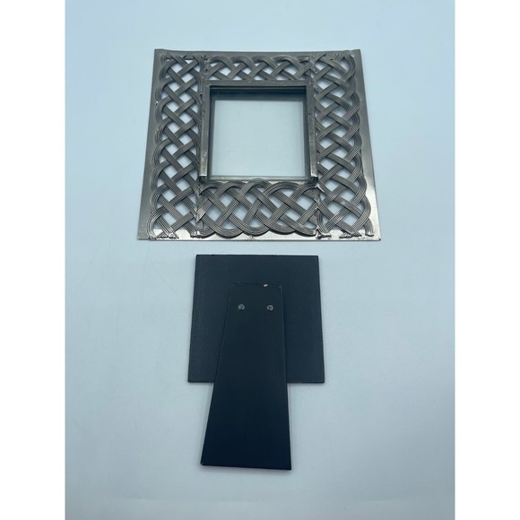 Trellis Metal Frame Antique Pewter Finish -  8"x8" Frame, Fits 3.81"x3.81" Photo - Picture 10 of 15